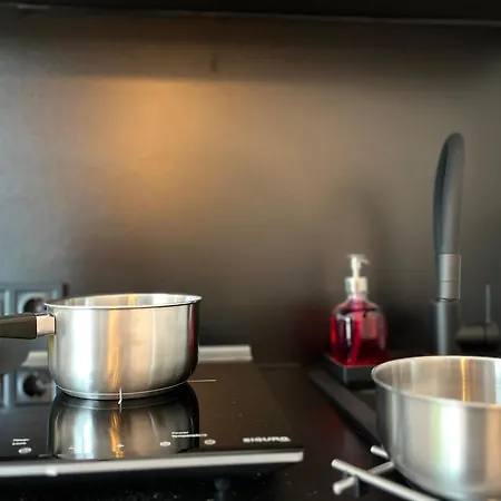 Garden - The Lotus بيت للعطل Drahobudice