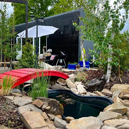 بيت للعطل Garden - The Lotus Drahobudice