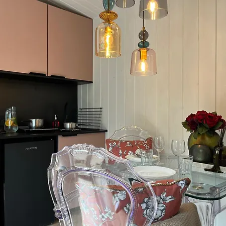 Garden - The Lotus بيت للعطل