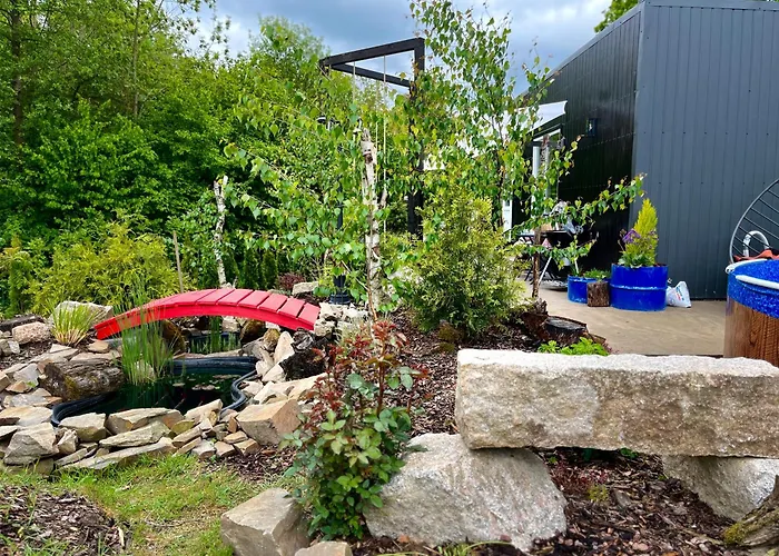 Garden - The Lotus בית נופש