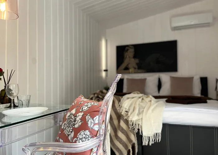 בית נופש Garden - The Lotus *