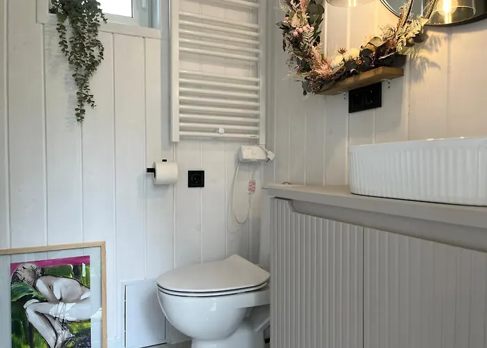 בית נופש Garden - The Lotus Drahobudice